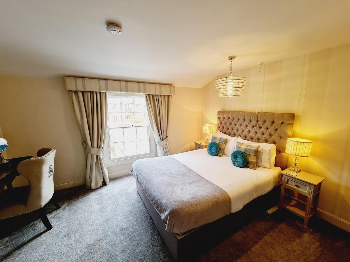 Beaufort Lodge - Central Location & Free Parking Taunton Eksteriør bilde
